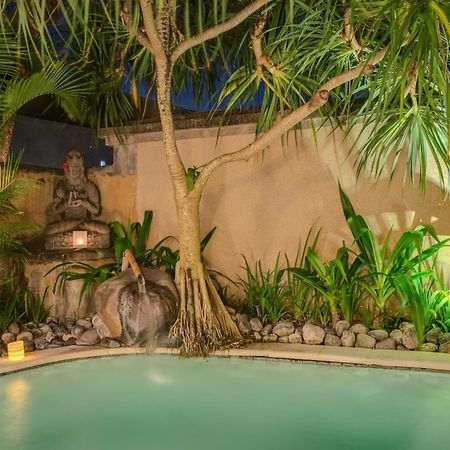 Villa Tirta Naga Bali Seminyak  Exterior photo