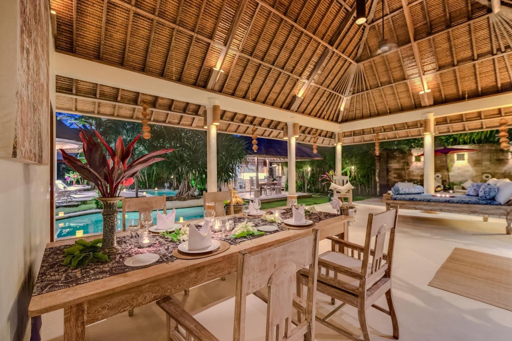 Villa Tirta Naga Bali Seminyak  Exterior photo
