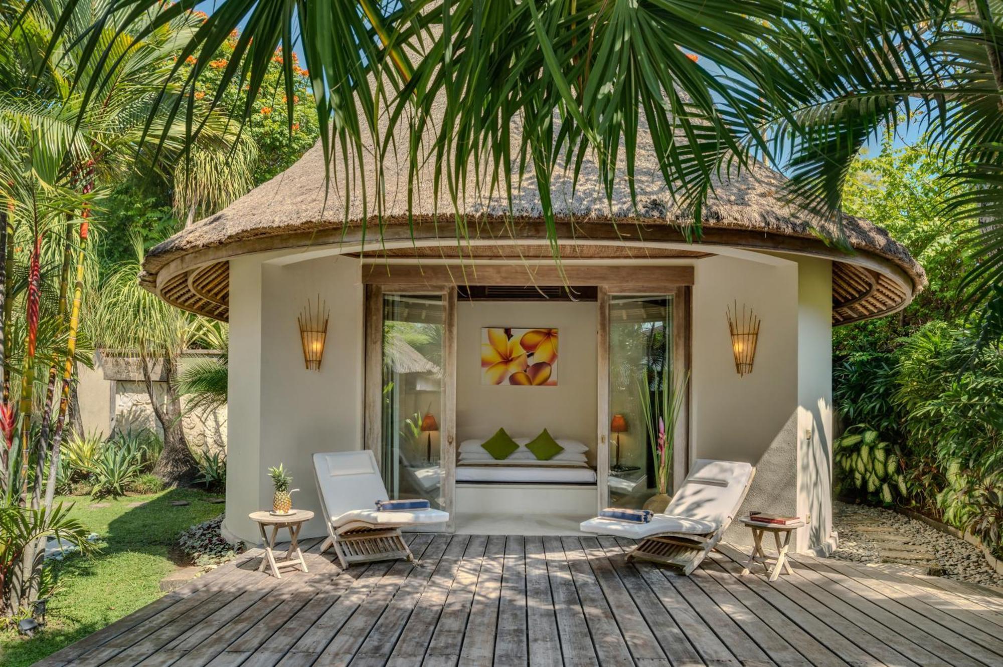 Villa Tirta Naga Bali Seminyak  Exterior photo