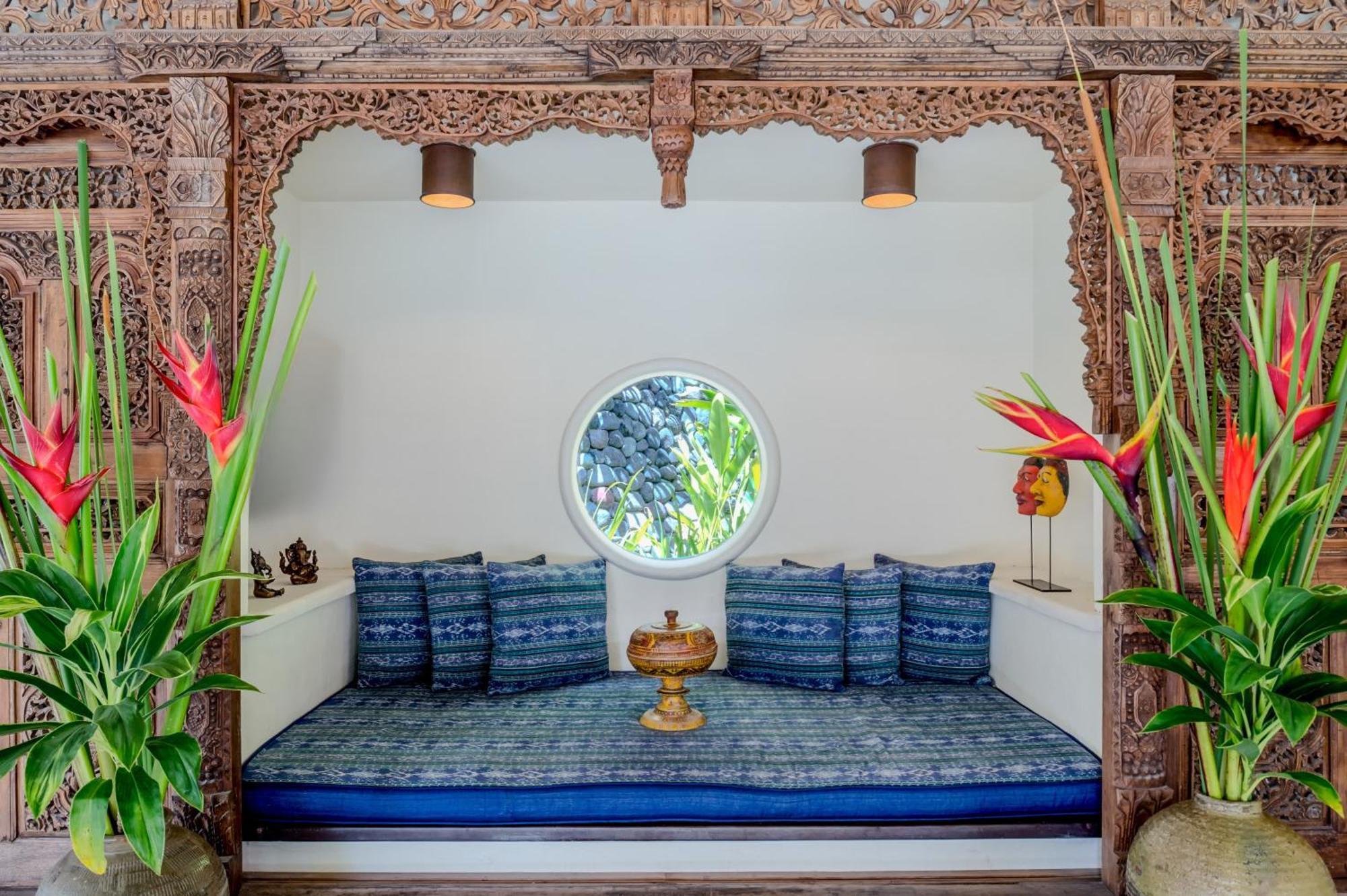 Villa Tirta Naga Bali Seminyak  Exterior photo