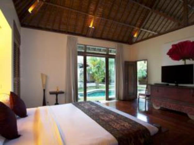 Villa Tirta Naga Bali Seminyak  Exterior photo