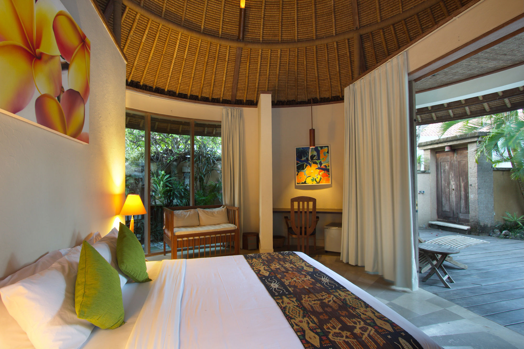 Villa Tirta Naga Bali Seminyak  Exterior photo